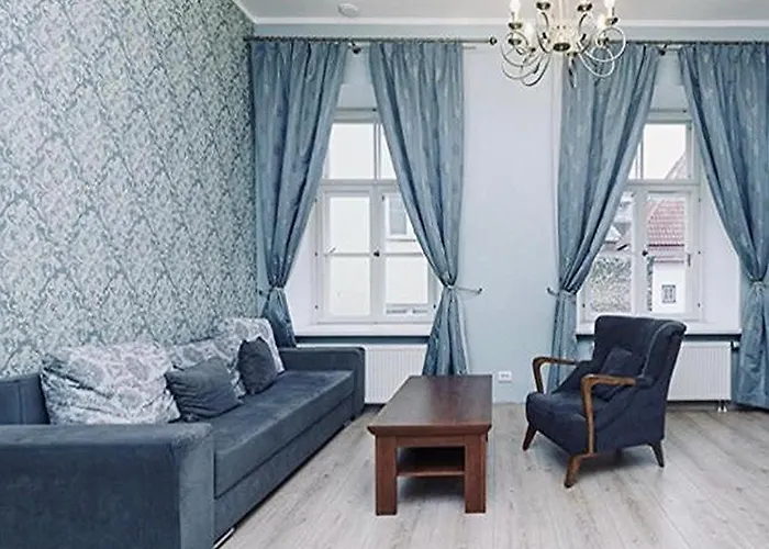 A Lovely At The Heart Of Old Town *